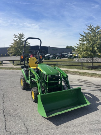 John-Deere 1025R