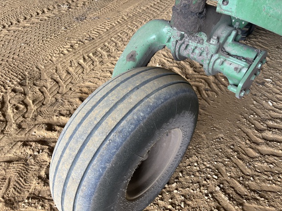 2017 John Deere W235 - Photo11