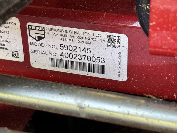 Used 2023 Ferris ISX3300 38 Zero Turn Mowers at Koenig Equipment in Greenville, OH - Photo10