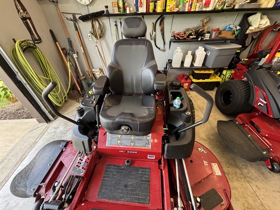 Used 2023 Ferris ISX3300 38 Zero Turn Mowers at Koenig Equipment in Greenville, OH - Photo6