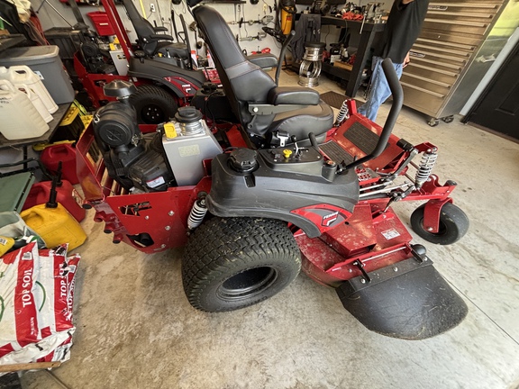 Used 2023 Ferris ISX3300 38 Zero Turn Mowers at Koenig Equipment in Greenville, OH - Photo4