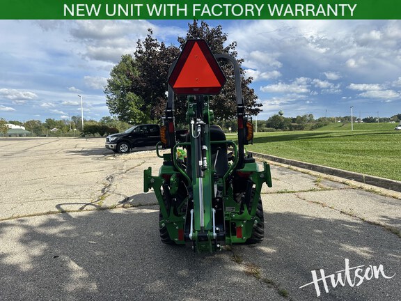 Photo of 2027 John Deere 1M 25
