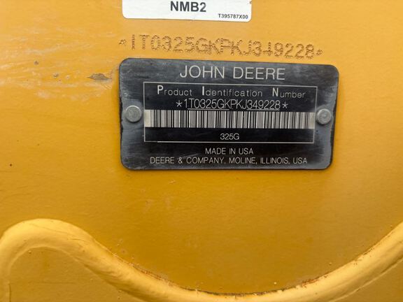2019 John Deere 325G