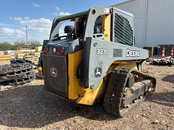 2013 John Deere 323D