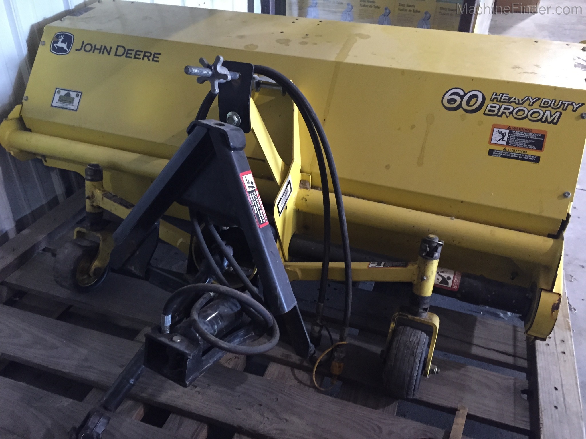 2015 John Deere 60HD Image 4