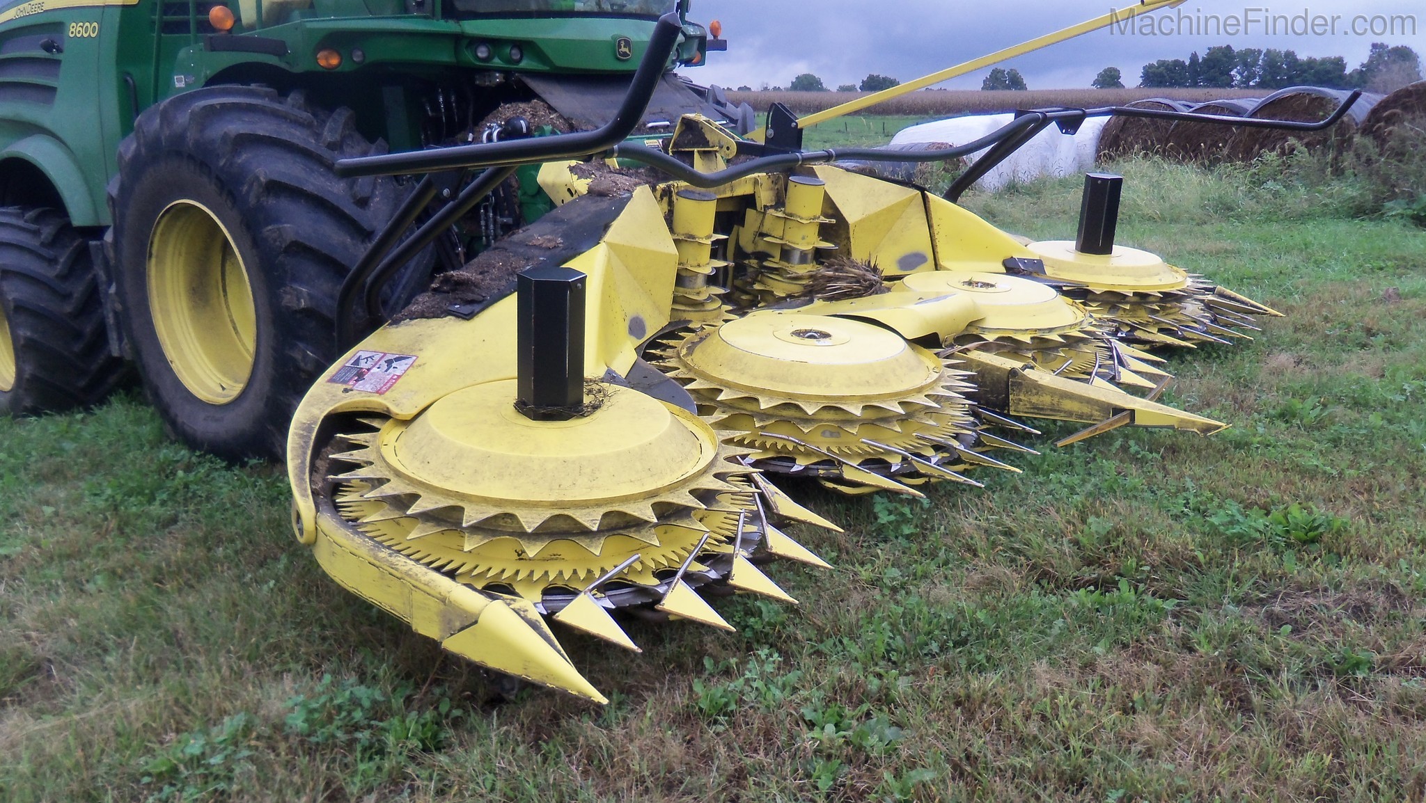 2016 John Deere 778 Image 2