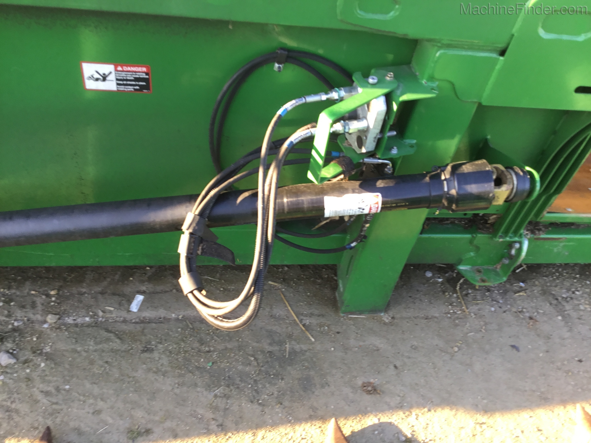 2014 John Deere 612C Image 10