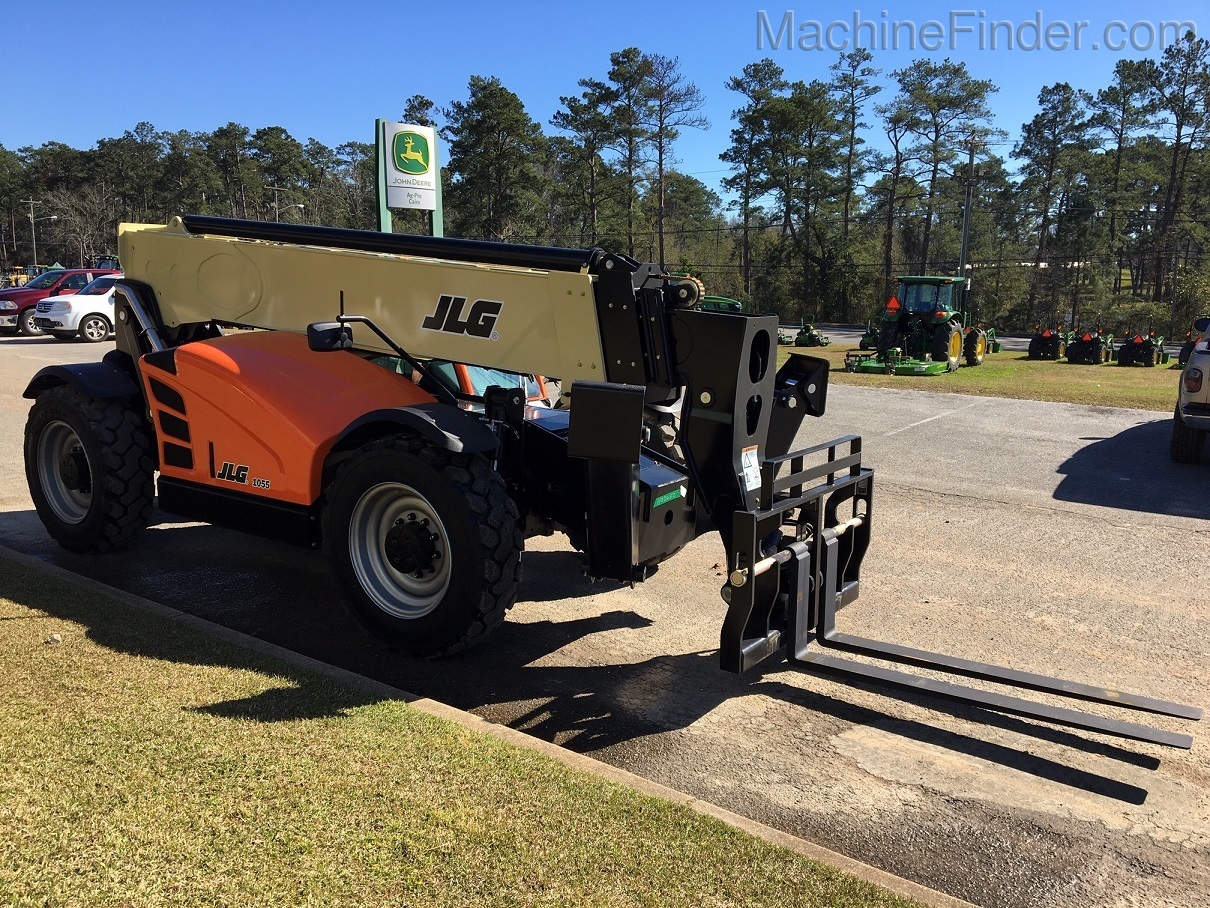 2020 JLG 1055 Image 6