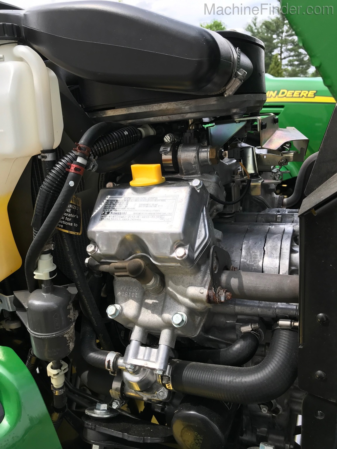 2015 John Deere X730 Image 9