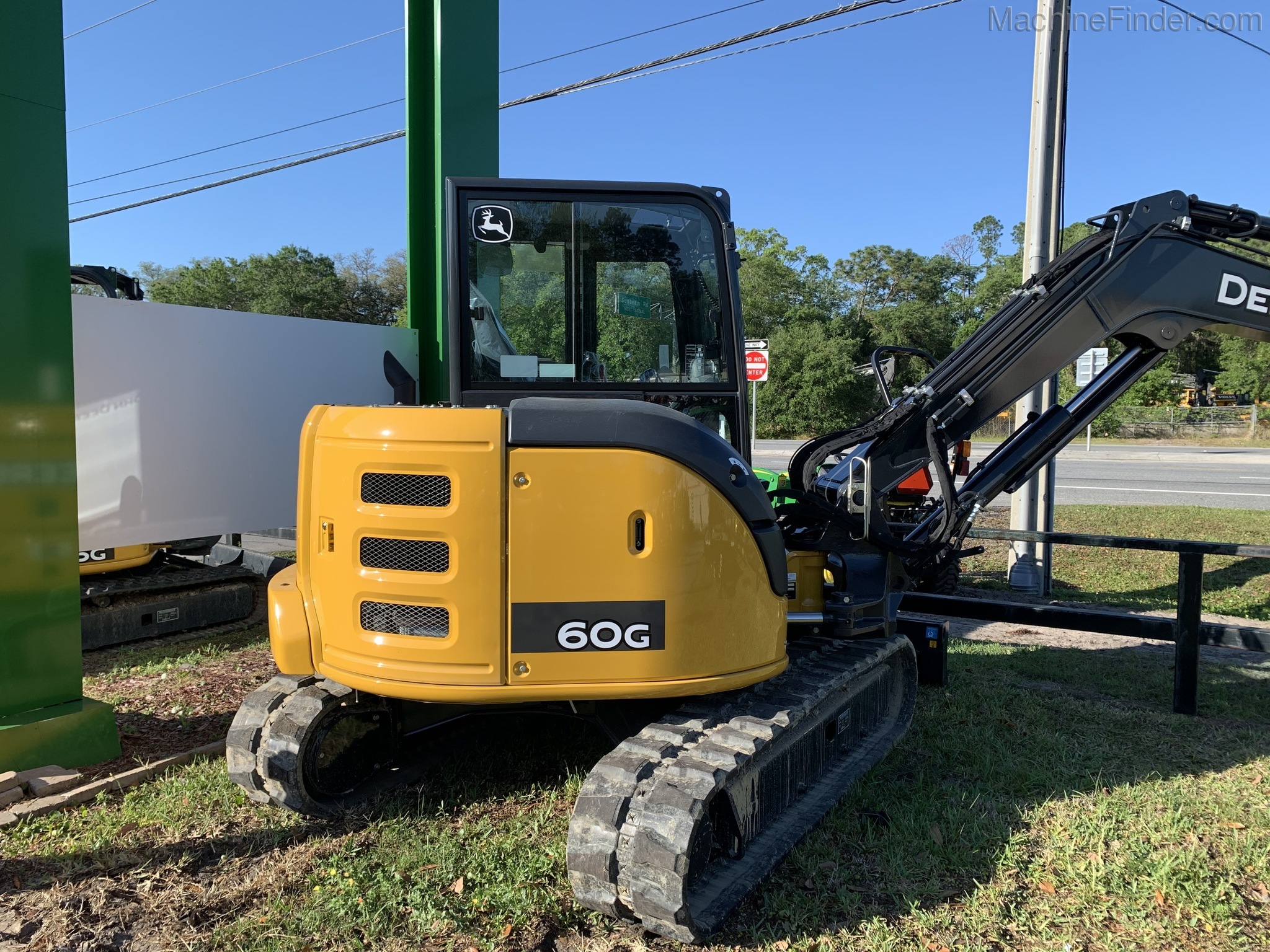 2020 John Deere 60G Image 2