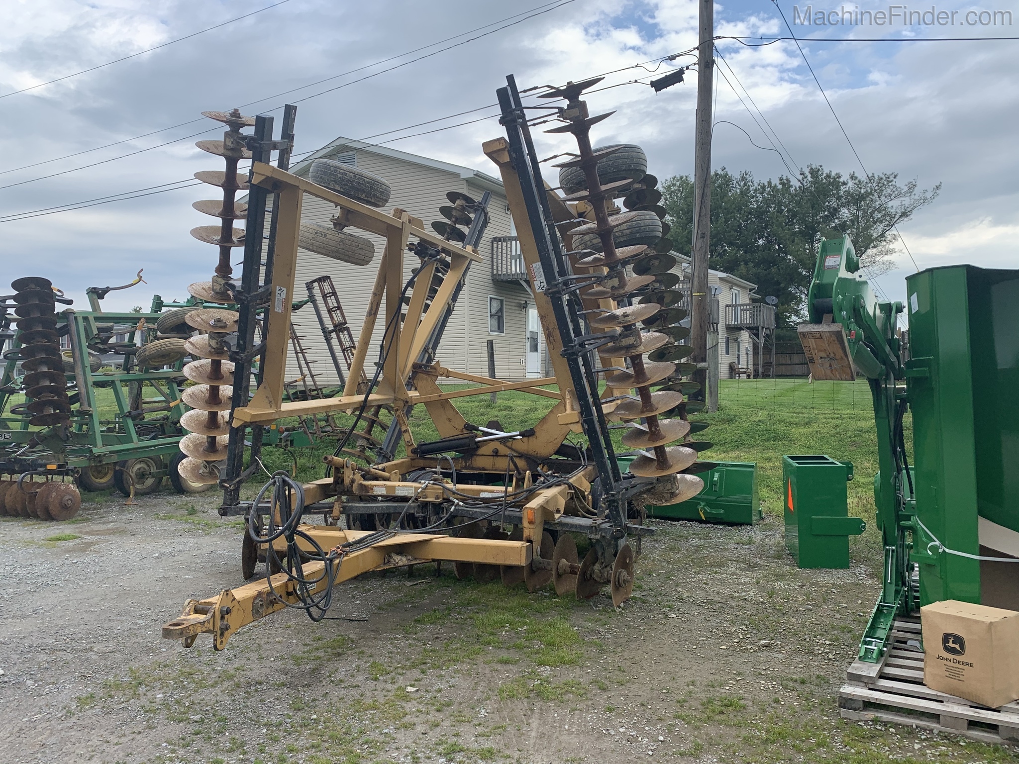 1998 Rome 35ft Image 1