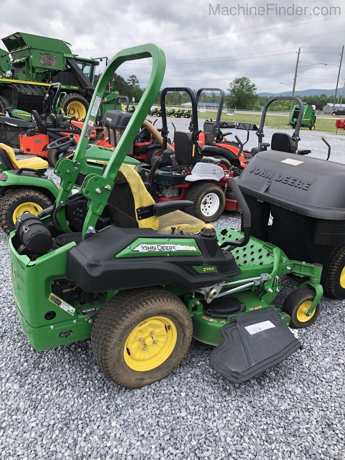 2017 John Deere Z915E Image 1