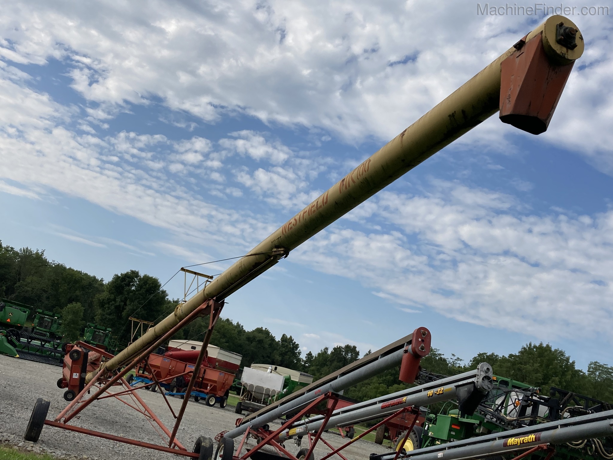 2004 Westfield 10x61 Image 1