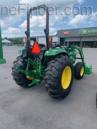 2020 John Deere 4052M Image 6