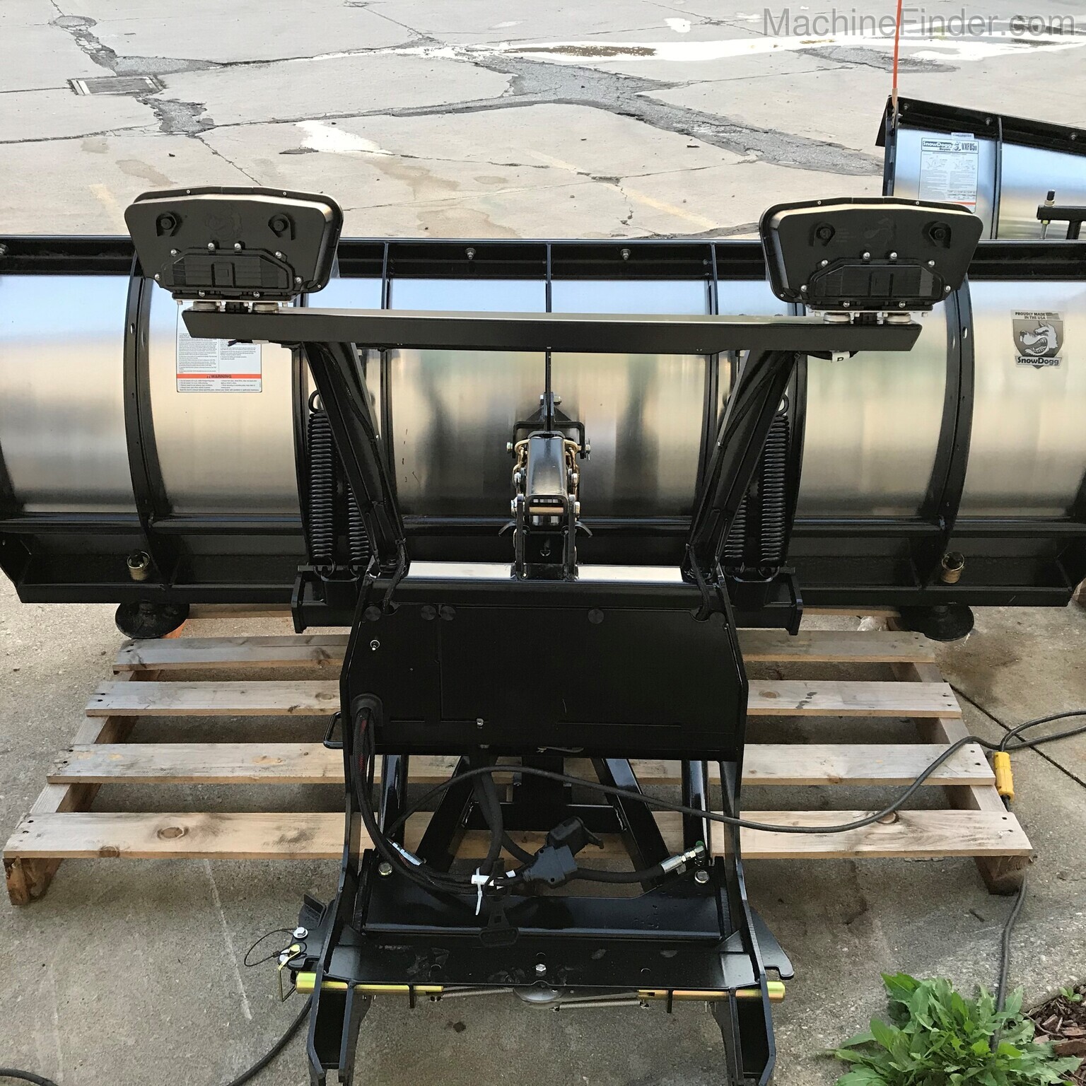 2020 Buyers EXII85 Image 3