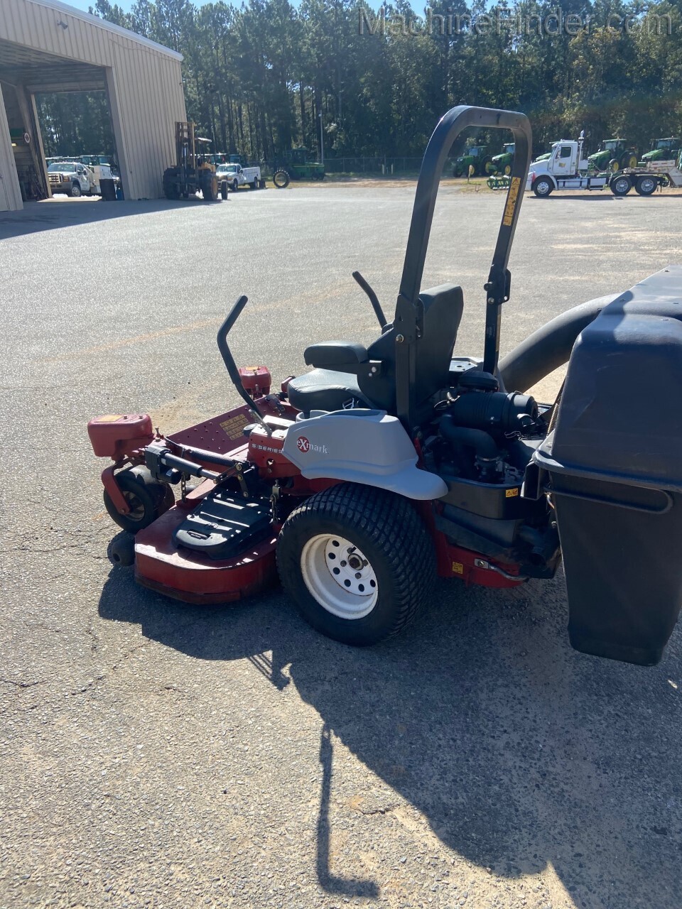 2016 Exmark LAZER-Z Image 5