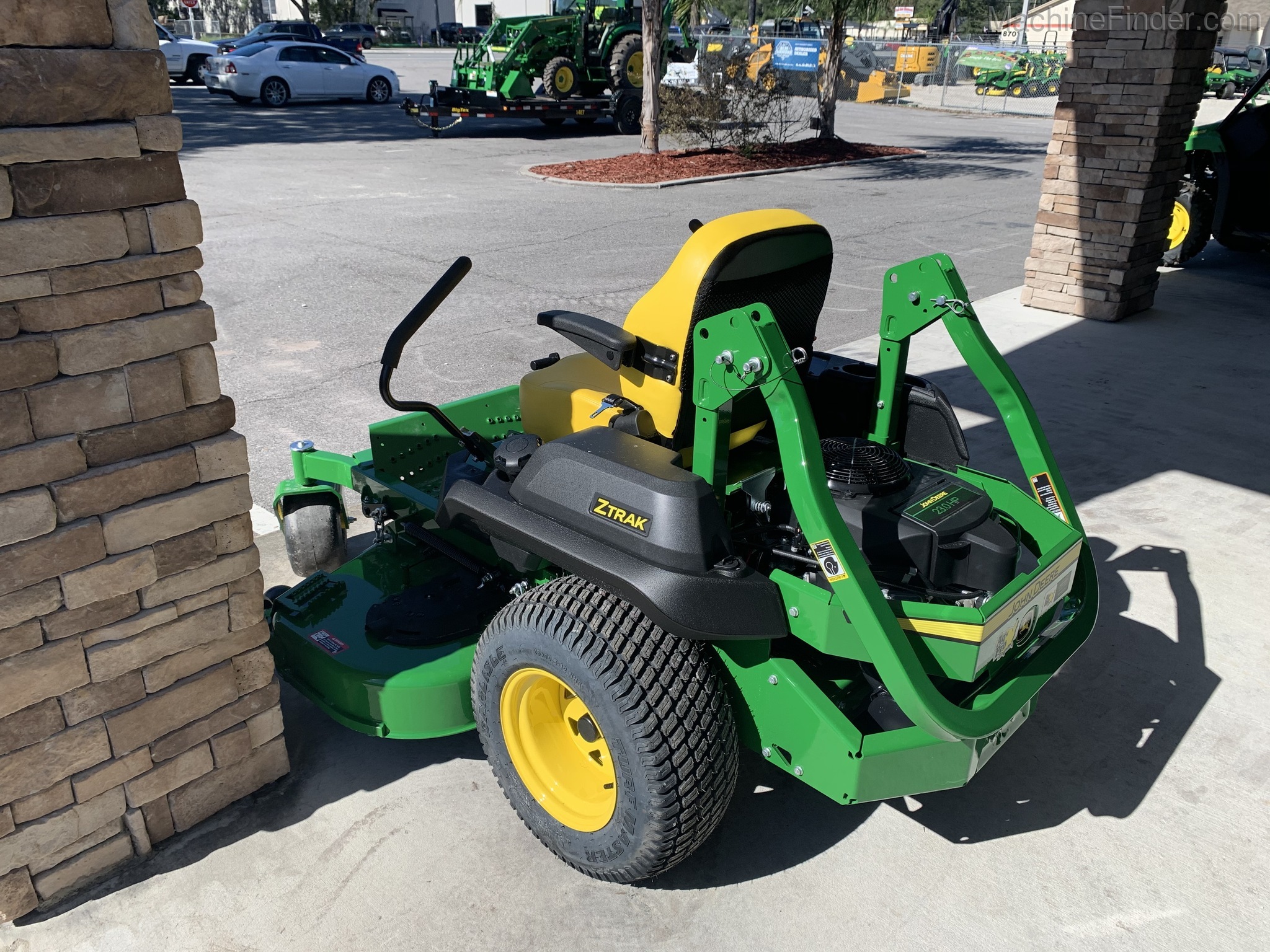 2020 John Deere Z720E Image 5
