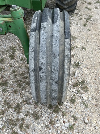 John Deere 2555 Image 3