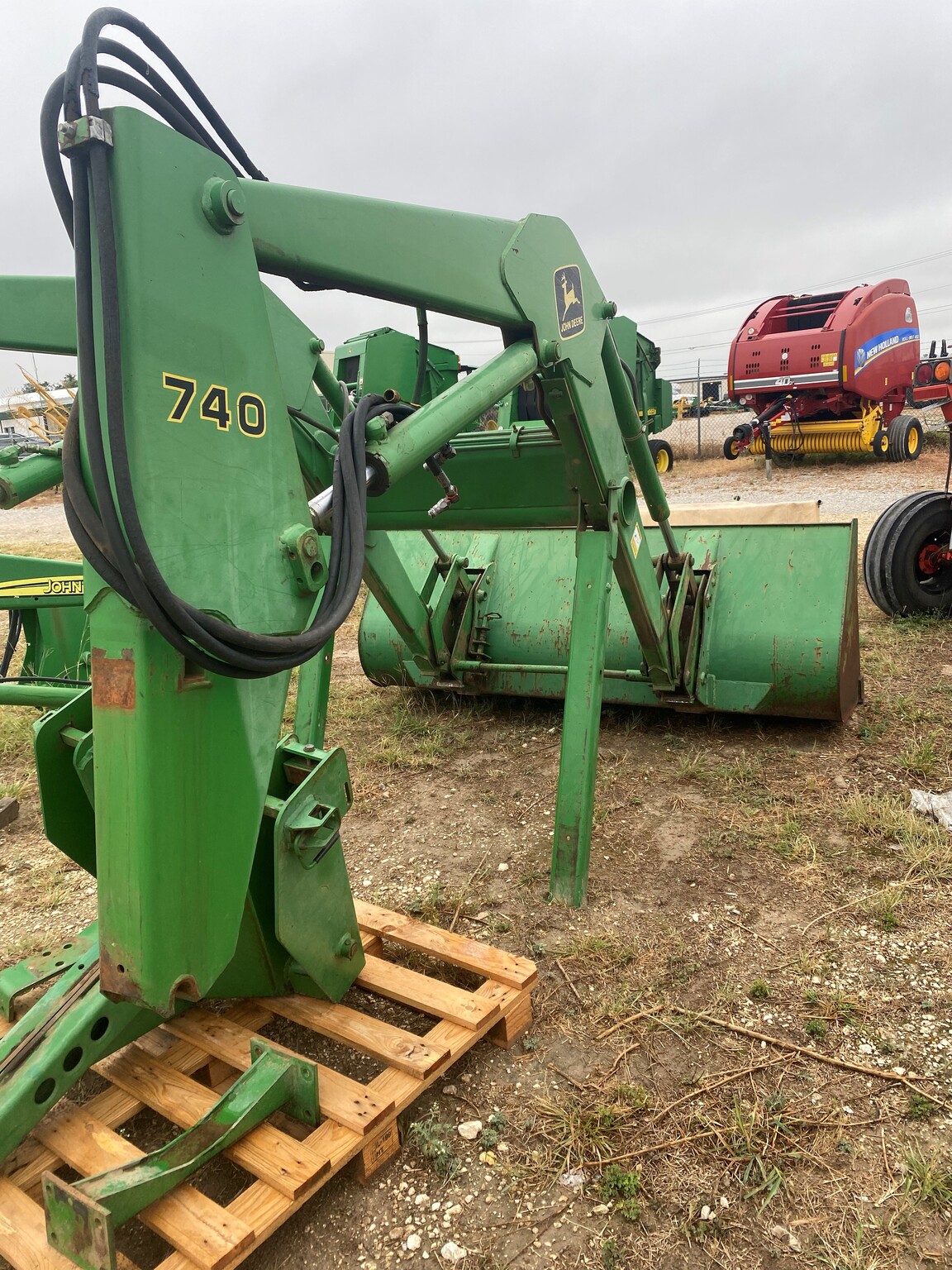 John Deere H340 Image 3