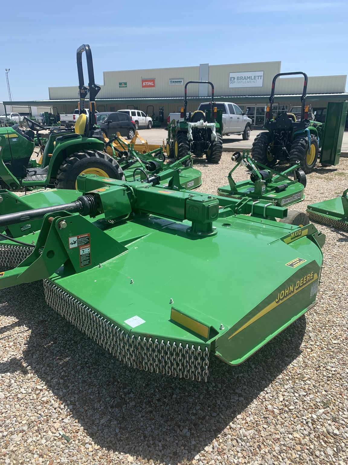 John Deere MX10 Image 2