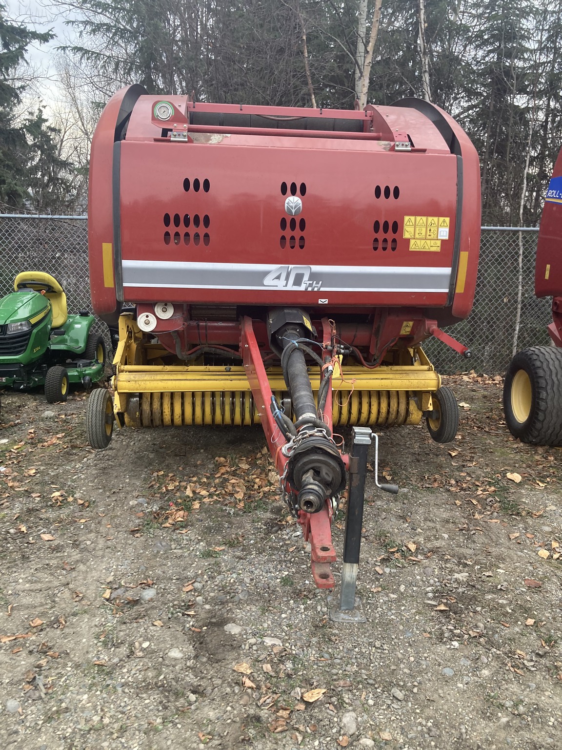 2016 New Holland Rollbelt 450 Round Balers Prince BC