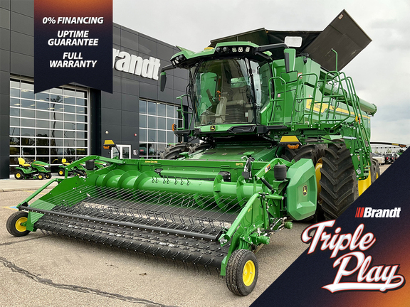 Photo of a 2023 John Deere X9 1000