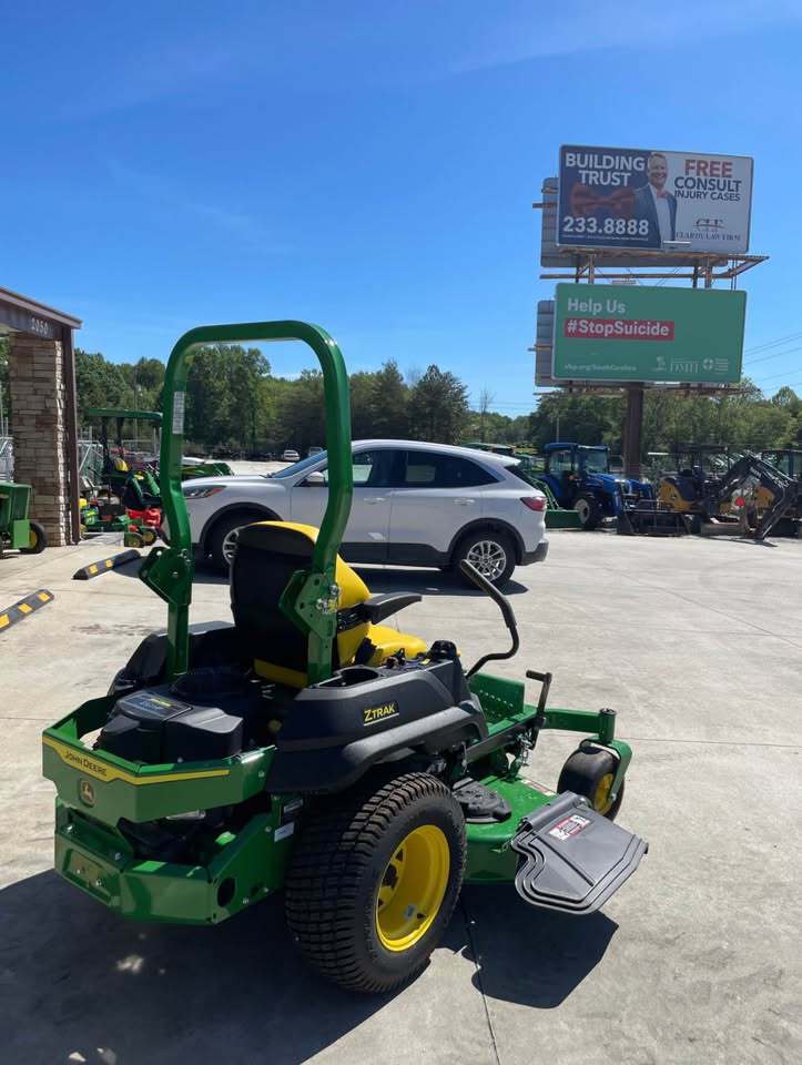 2025 John Deere Z515E Image 3