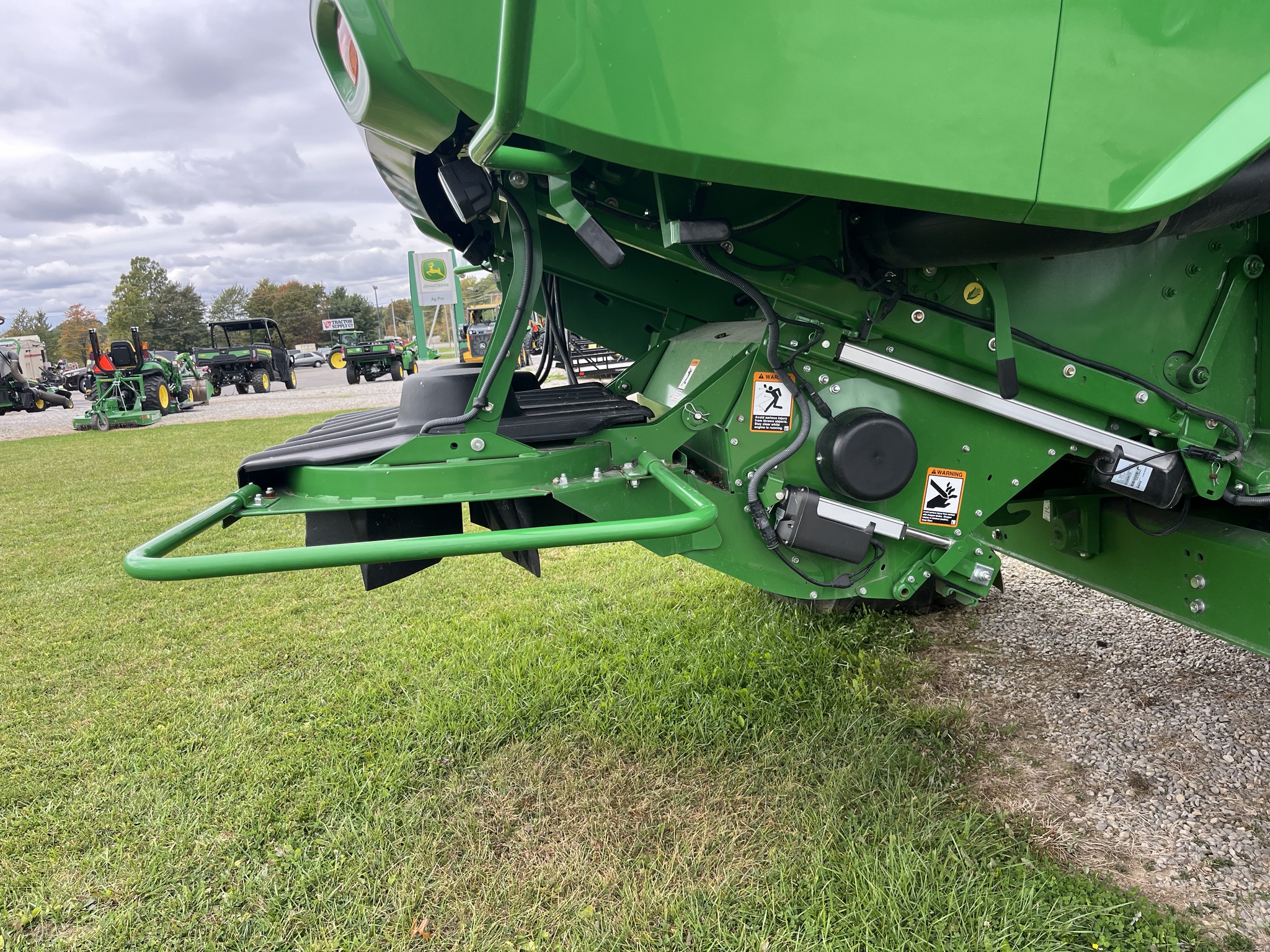 2023 John Deere S790 Image 5