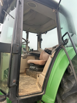 2010 John Deere 7130 Photo 5