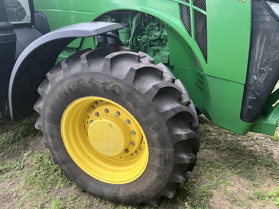 2020 John Deere 8245R Photo 3