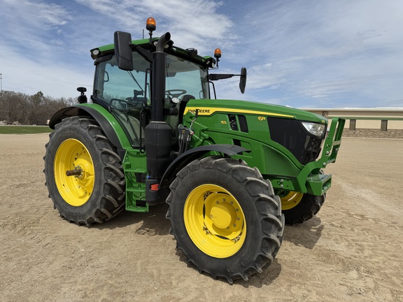  John Deere 6R 155