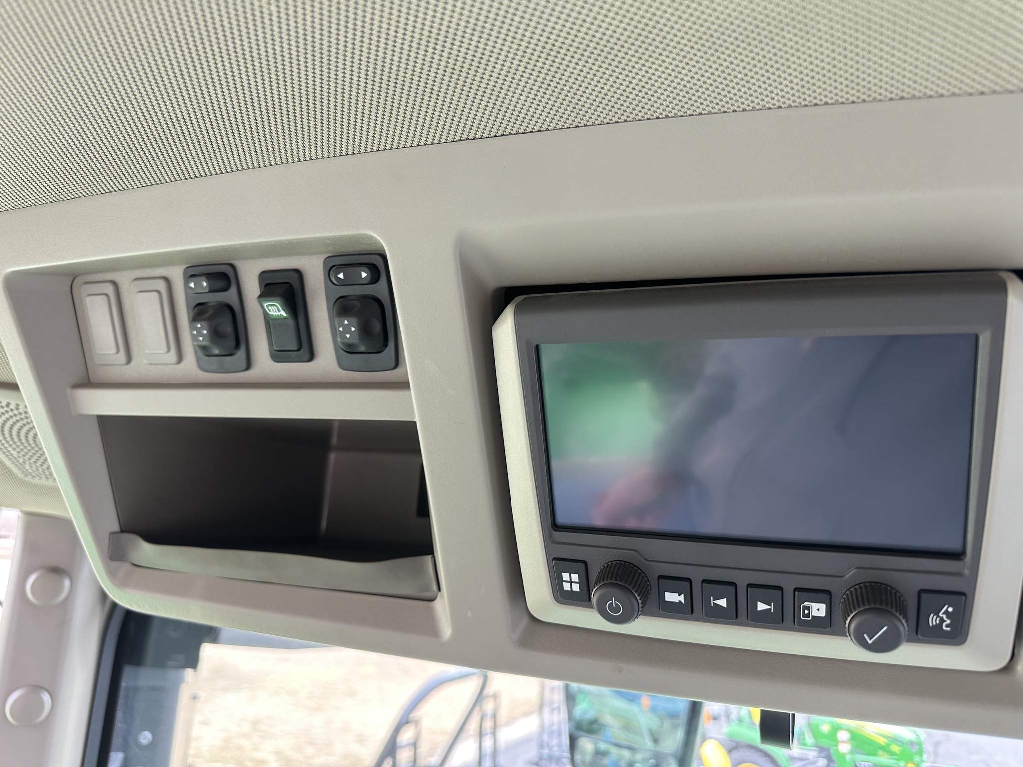 2023 John Deere 9RX 590 Image 16