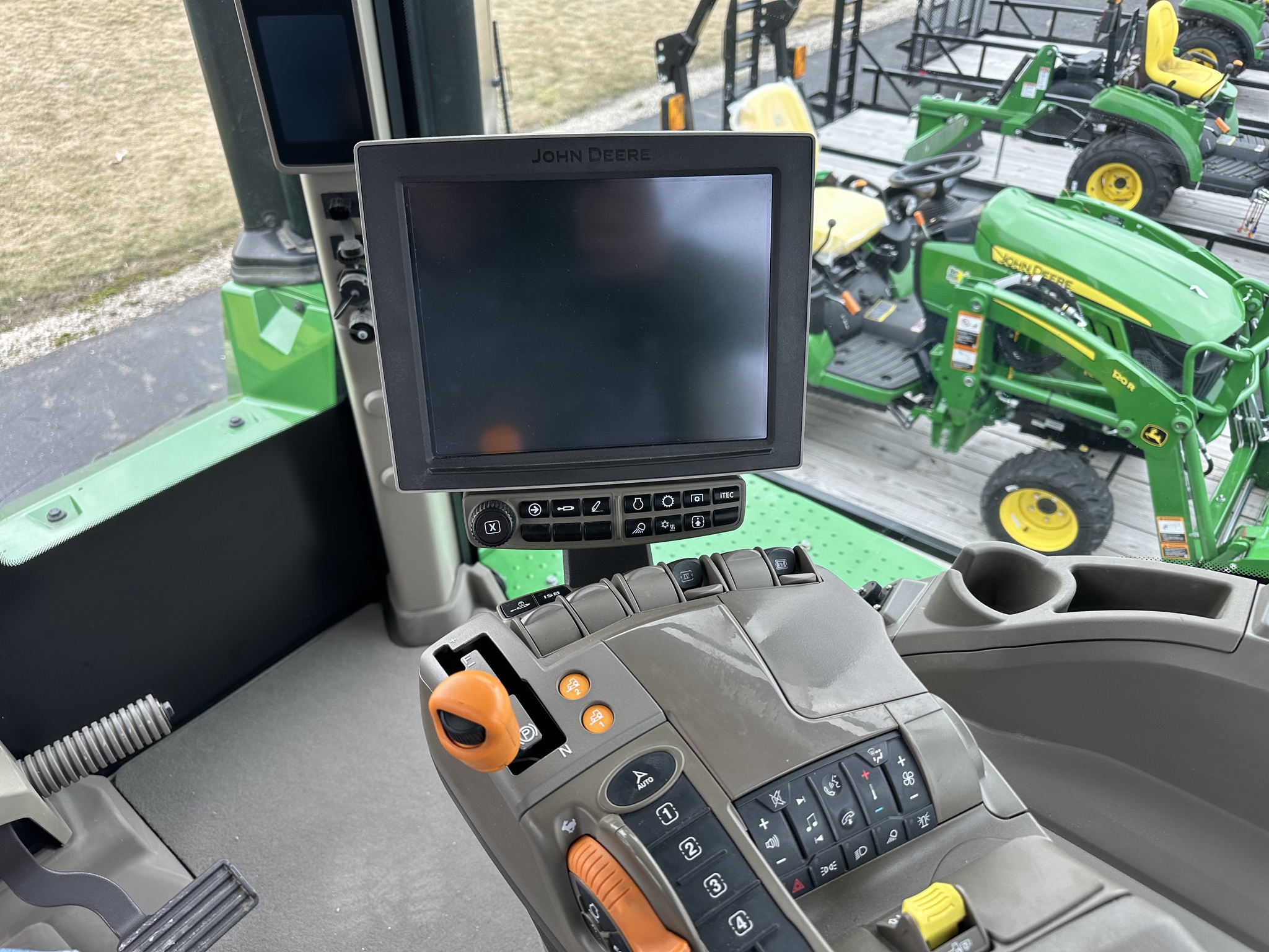 2023 John Deere 9RX 590 Image 17
