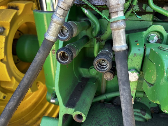 2011 John Deere 8285R - Photo28