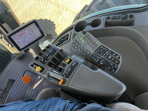 2011 John Deere 8285R - Photo37