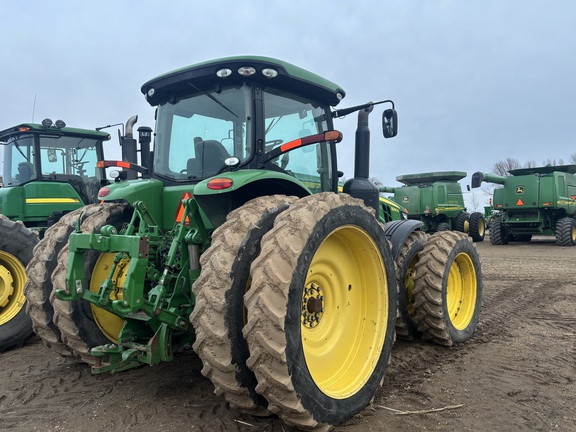 2011 John Deere 8285R - Photo5