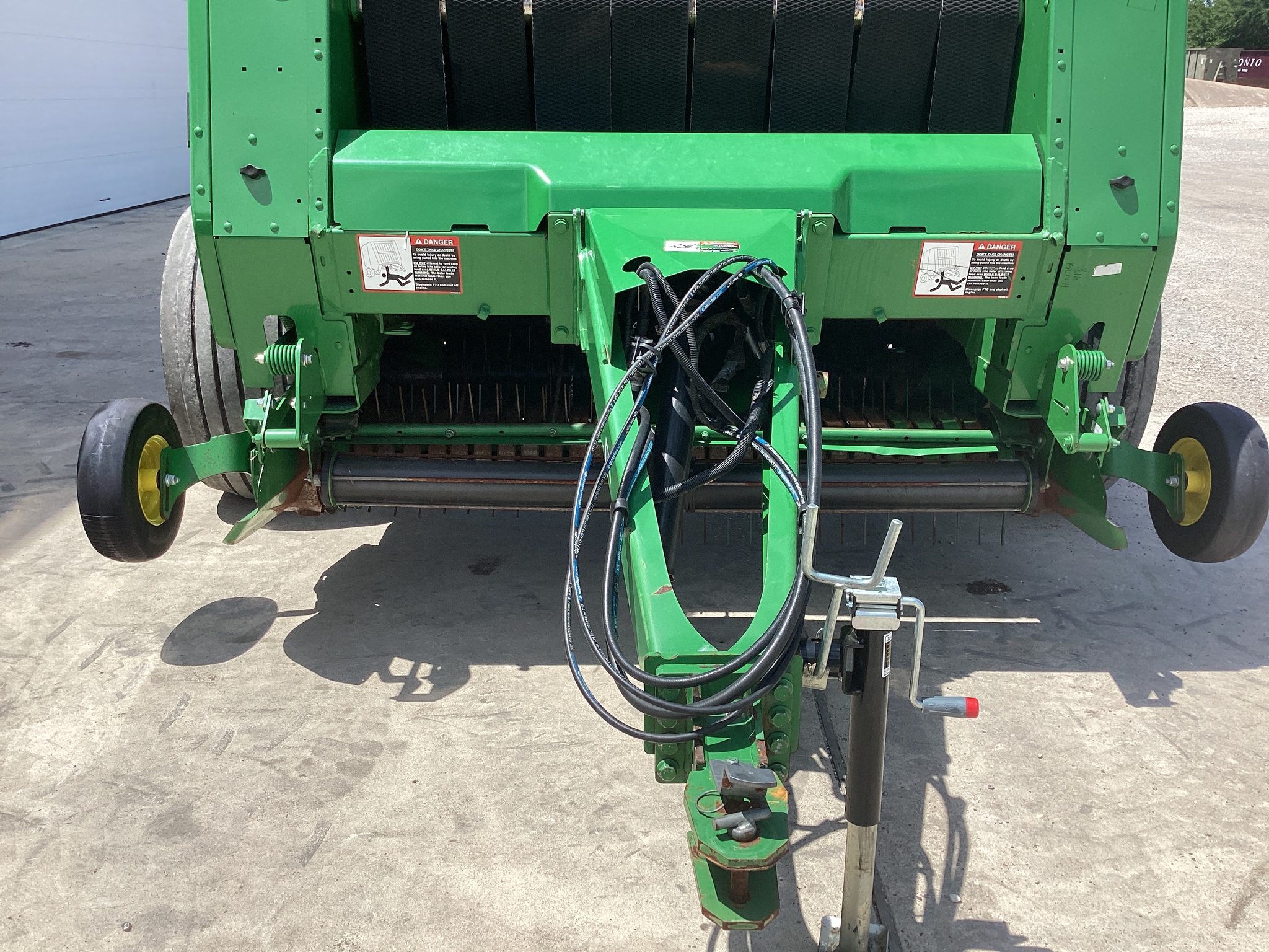 2021 John Deere 560R Image 24