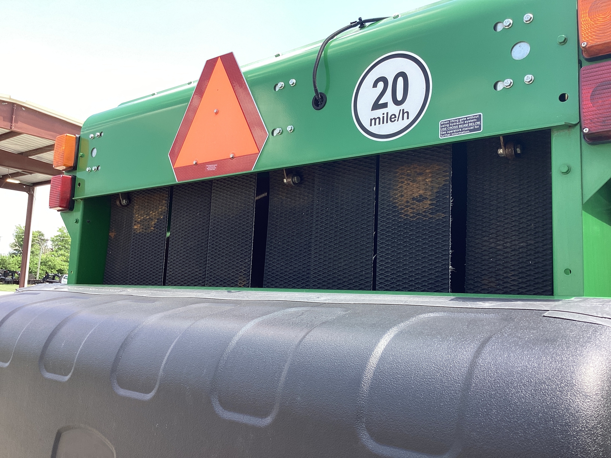2021 John Deere 560R Image 23