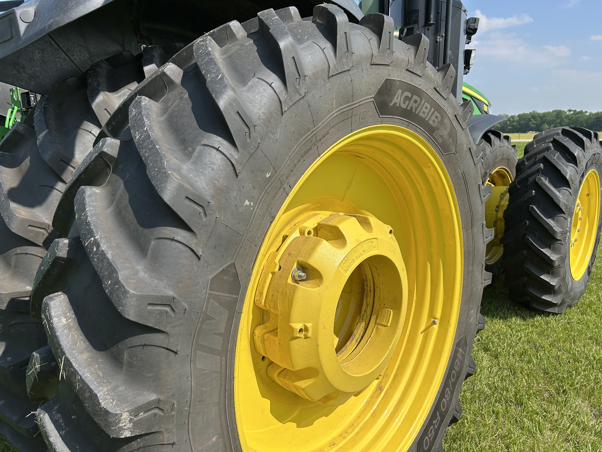  2024 John Deere 8R 410 at Heritage Tractor in Monmouth, IL