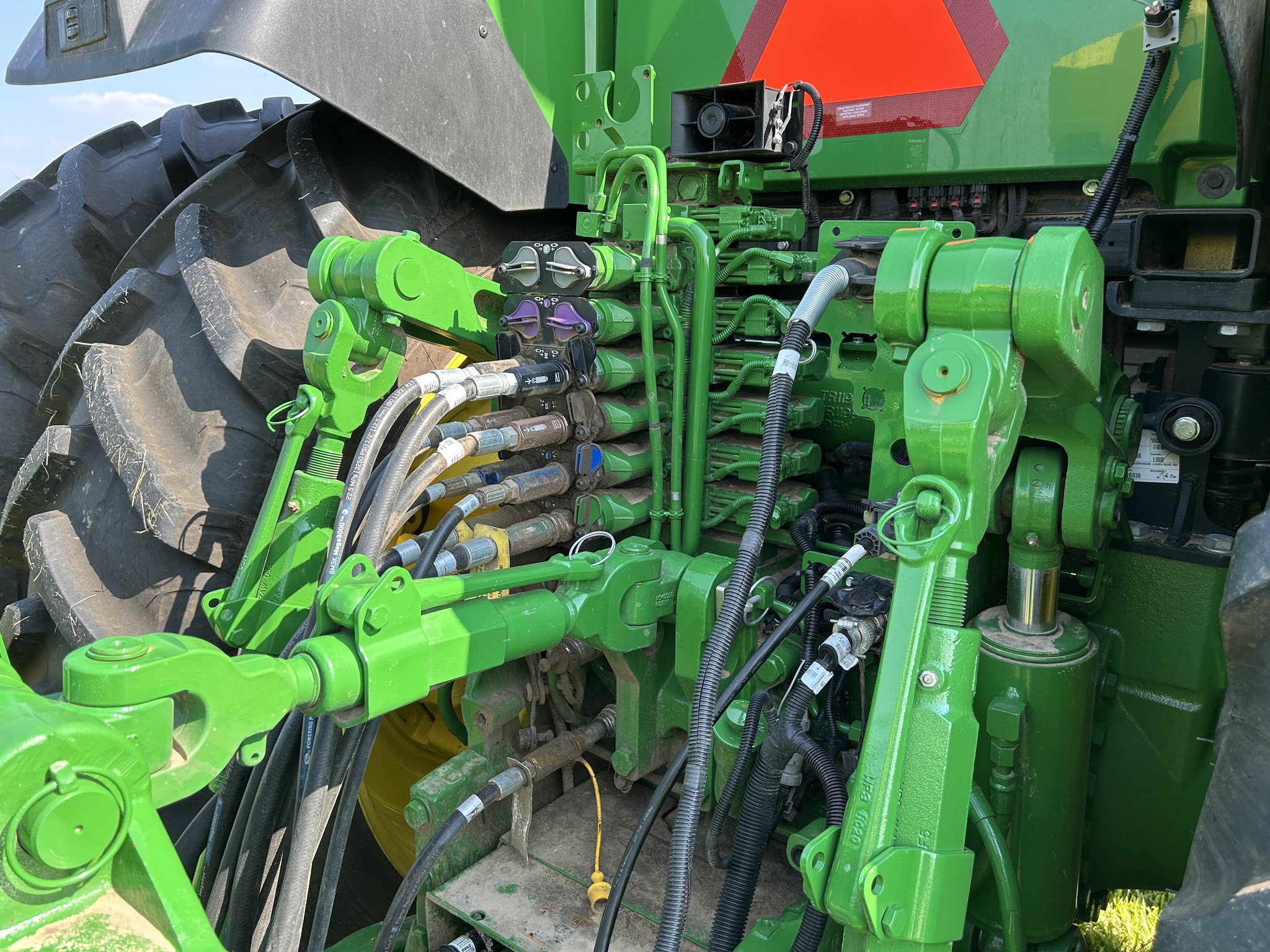  2024 John Deere 8R 410 at Heritage Tractor in Monmouth, IL
