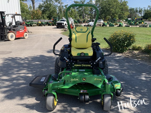 Photo of 2023 John Deere Z960M