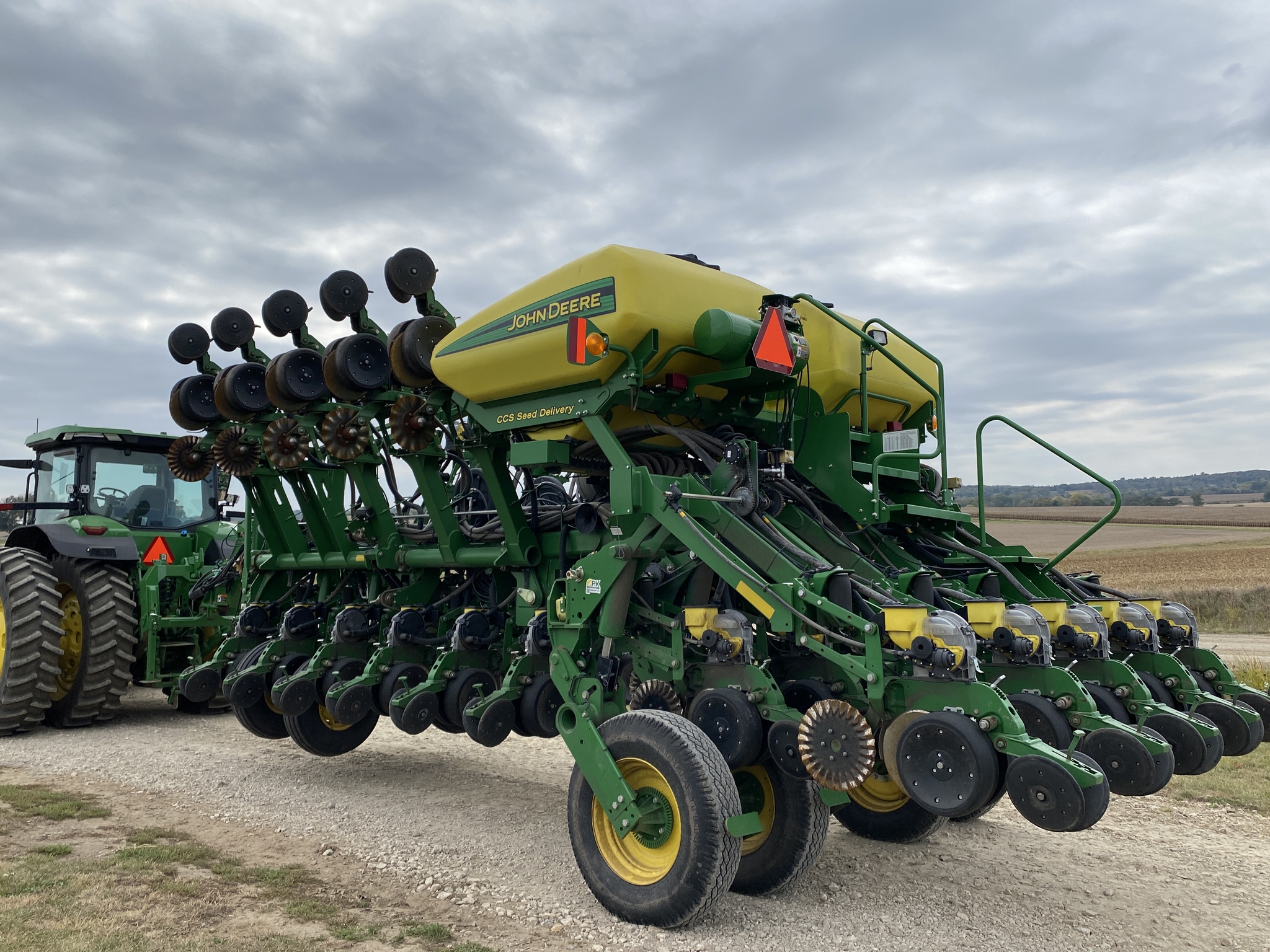 2014 John Deere 1790 Image 3