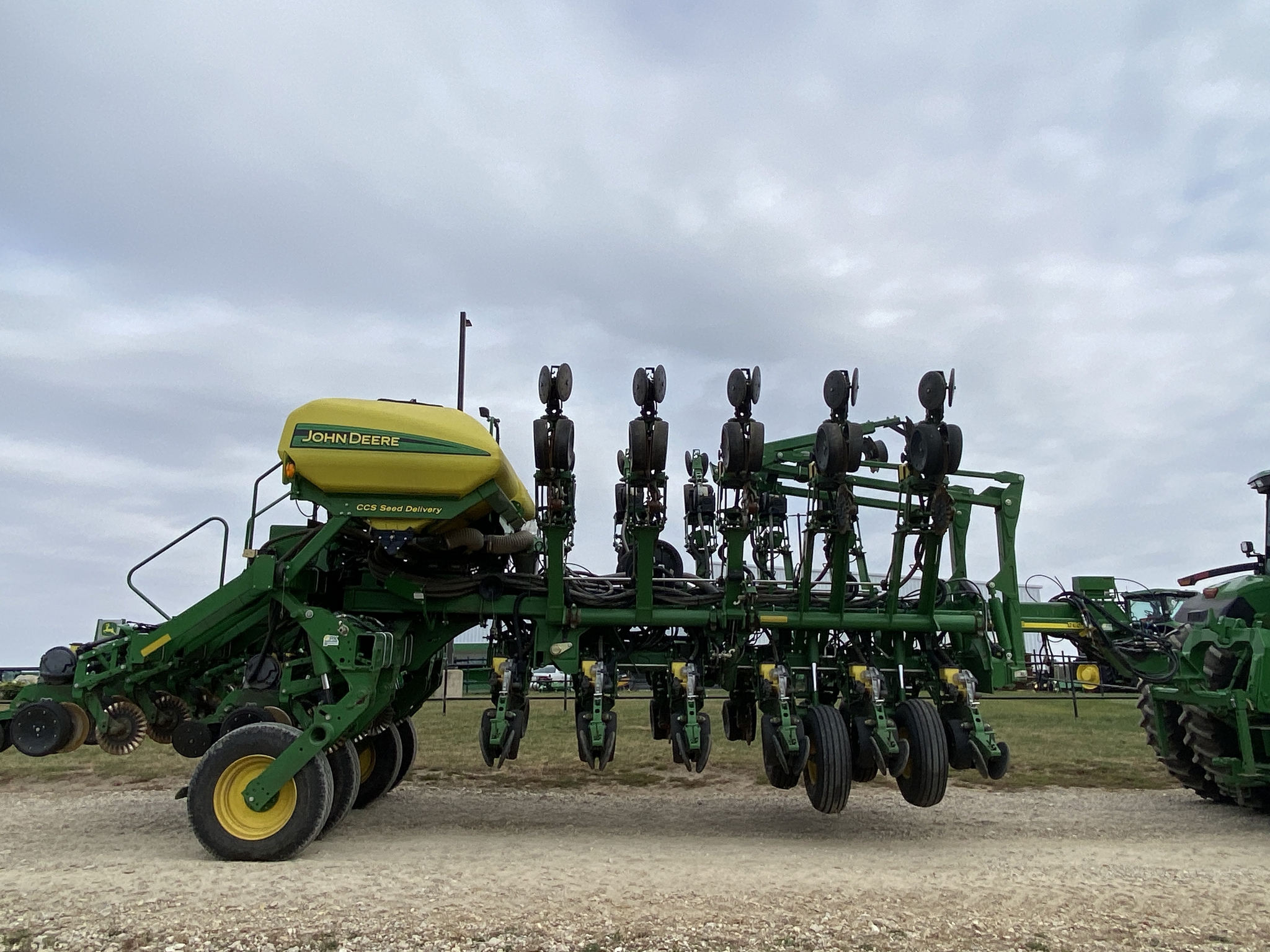 2014 John Deere 1790 Image 6