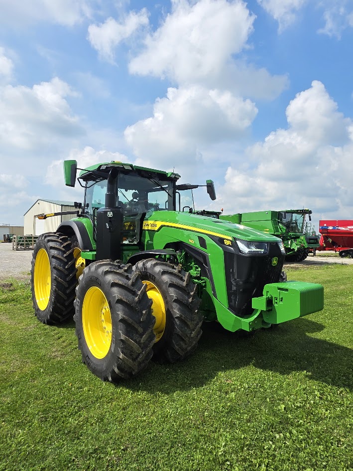 2024 John Deere 8R 410 Image 1