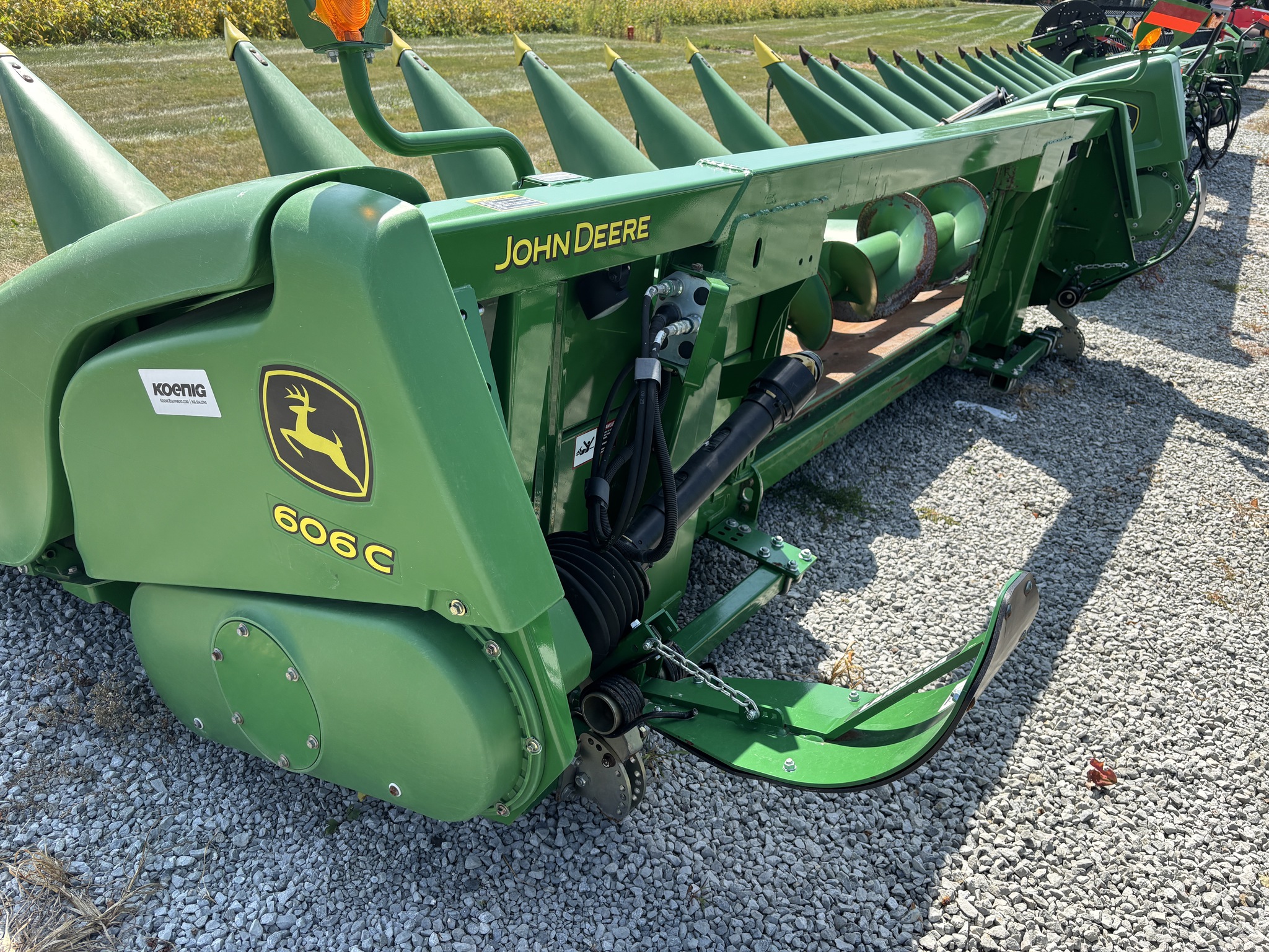 Used 2011 John Deere 606C Corn and Row Crop headers at Koenig Equipment in Urbana, OH - PhotoXL2