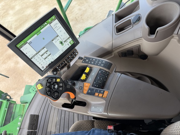 2023 John Deere S780 - Photo40