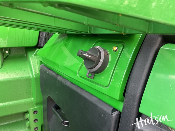 Photo of 2023 John Deere 8R 410