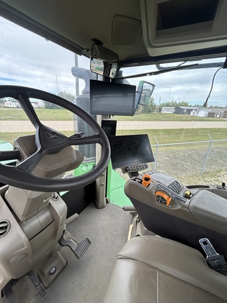 Used 2024 John Deere 9RX 640 Track Tractors at Horizon Ag & Turf in Falher, AB - Photo7