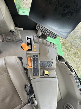 Used 2024 John Deere 9RX 640 Track Tractors at Horizon Ag & Turf in Falher, AB - Photo8