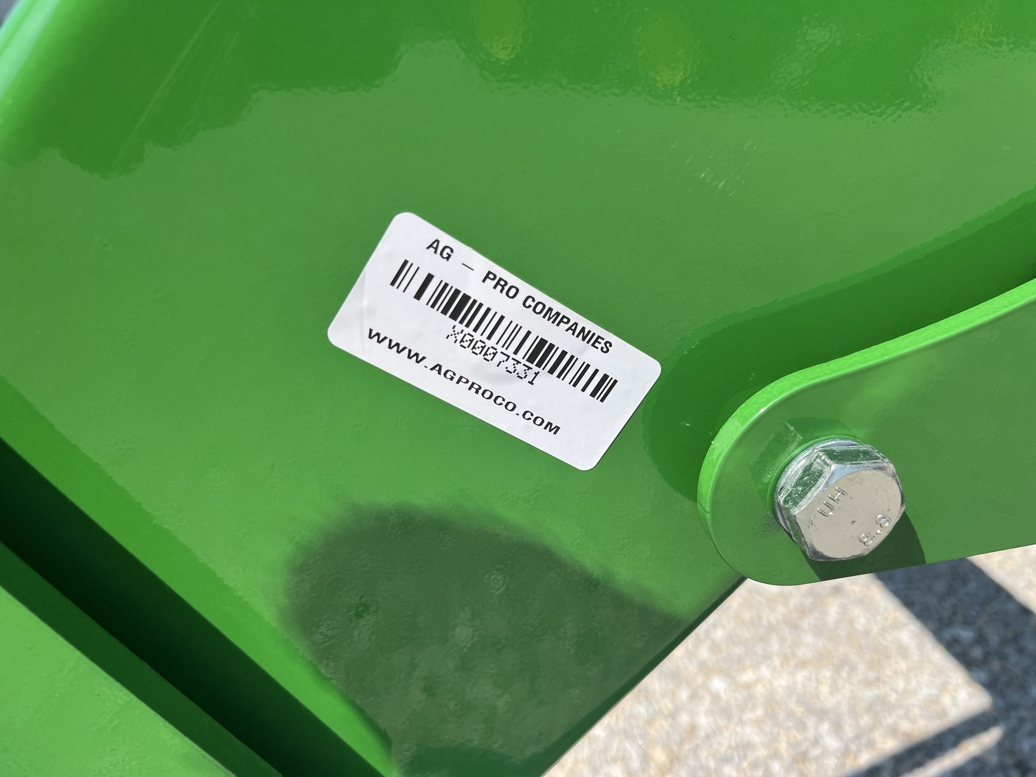 2022 John Deere 5100M Image 4